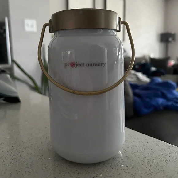 Sound Machine and Night Light - Picture 1 of 3